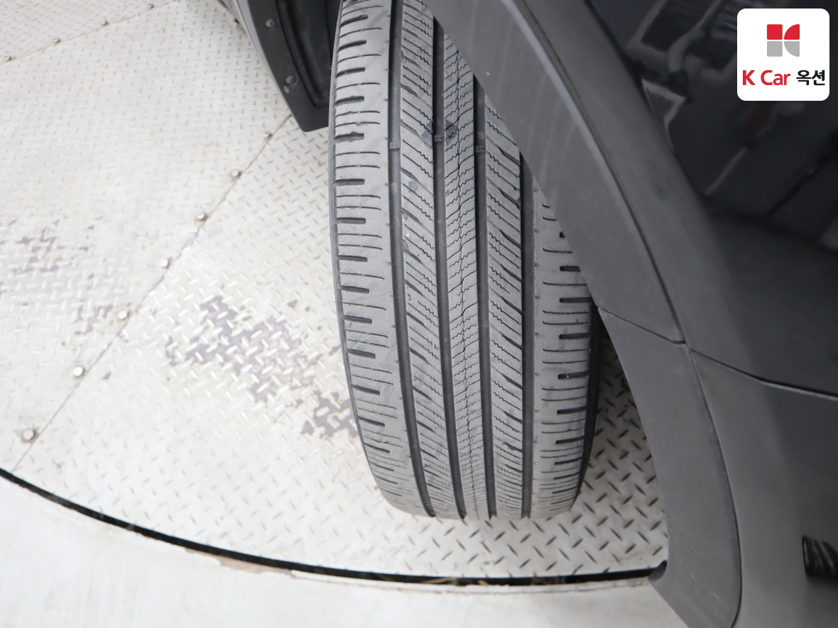 هيونداي سانتافي 2015 - صورة 31