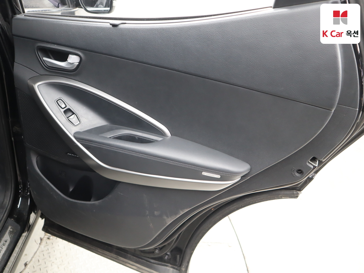 هيونداي سانتافي 2015 - صورة 26