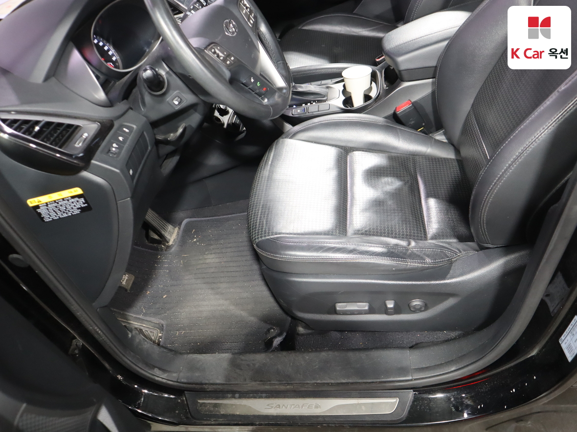 هيونداي سانتافي 2015 - صورة 18