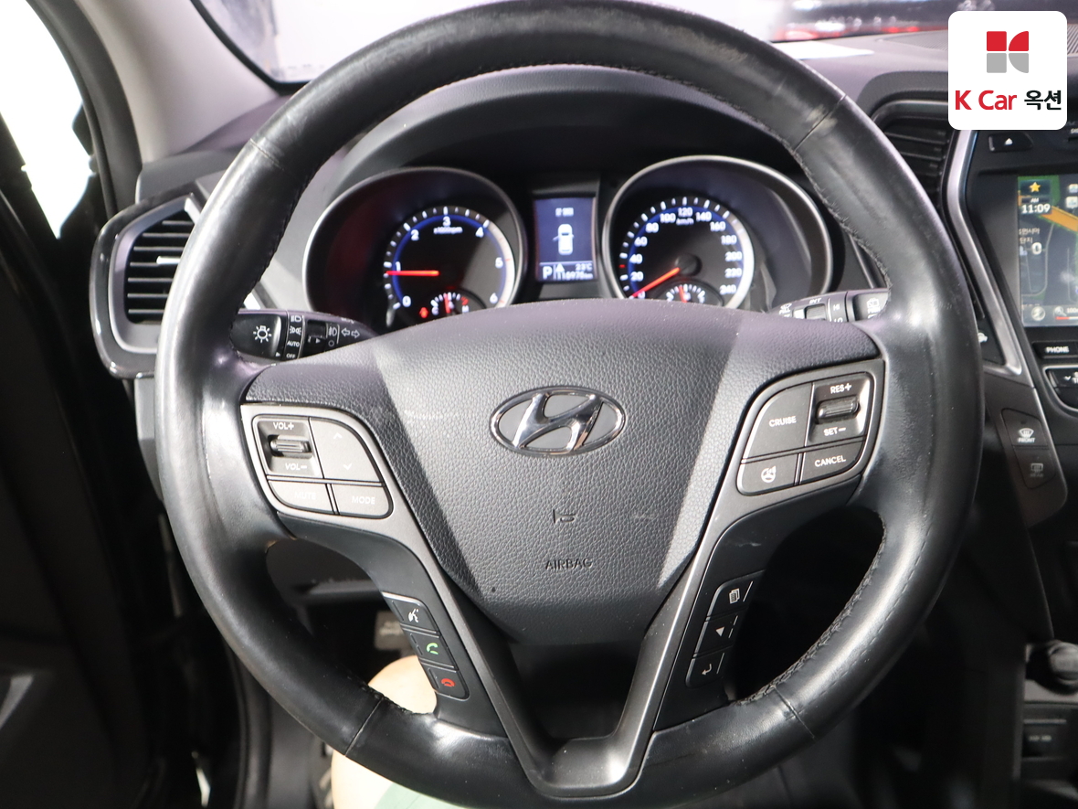 هيونداي سانتافي 2015 - صورة 10