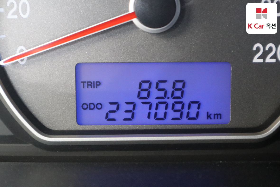 Hyundai Elantra 2007 - Image 4