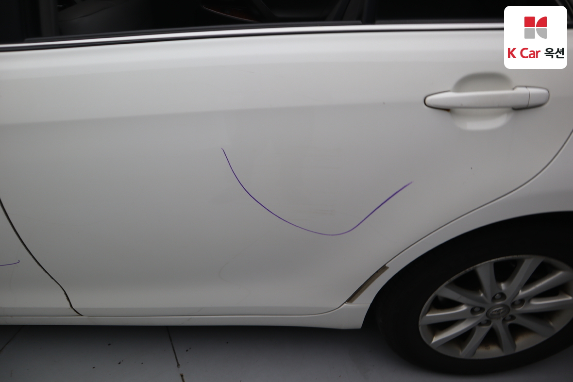 Toyota Camry 2011 - Image 43