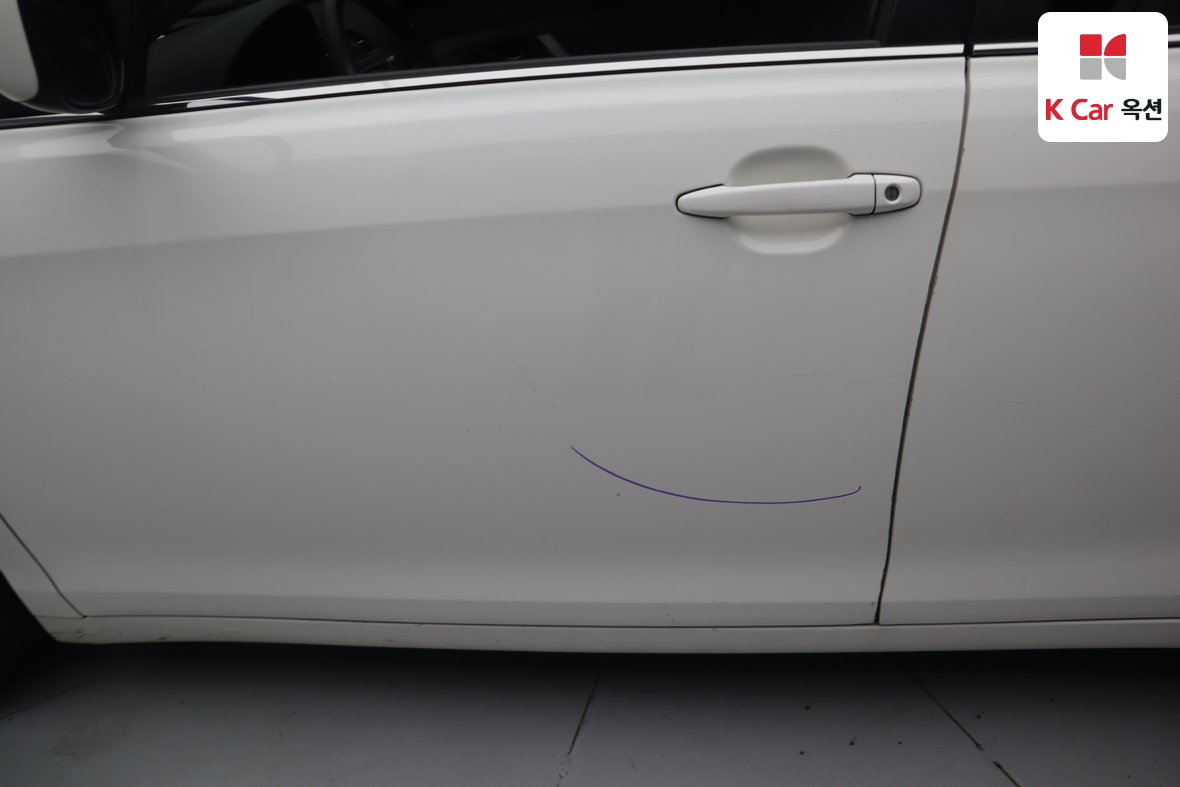 Toyota Camry 2011 - Image 42