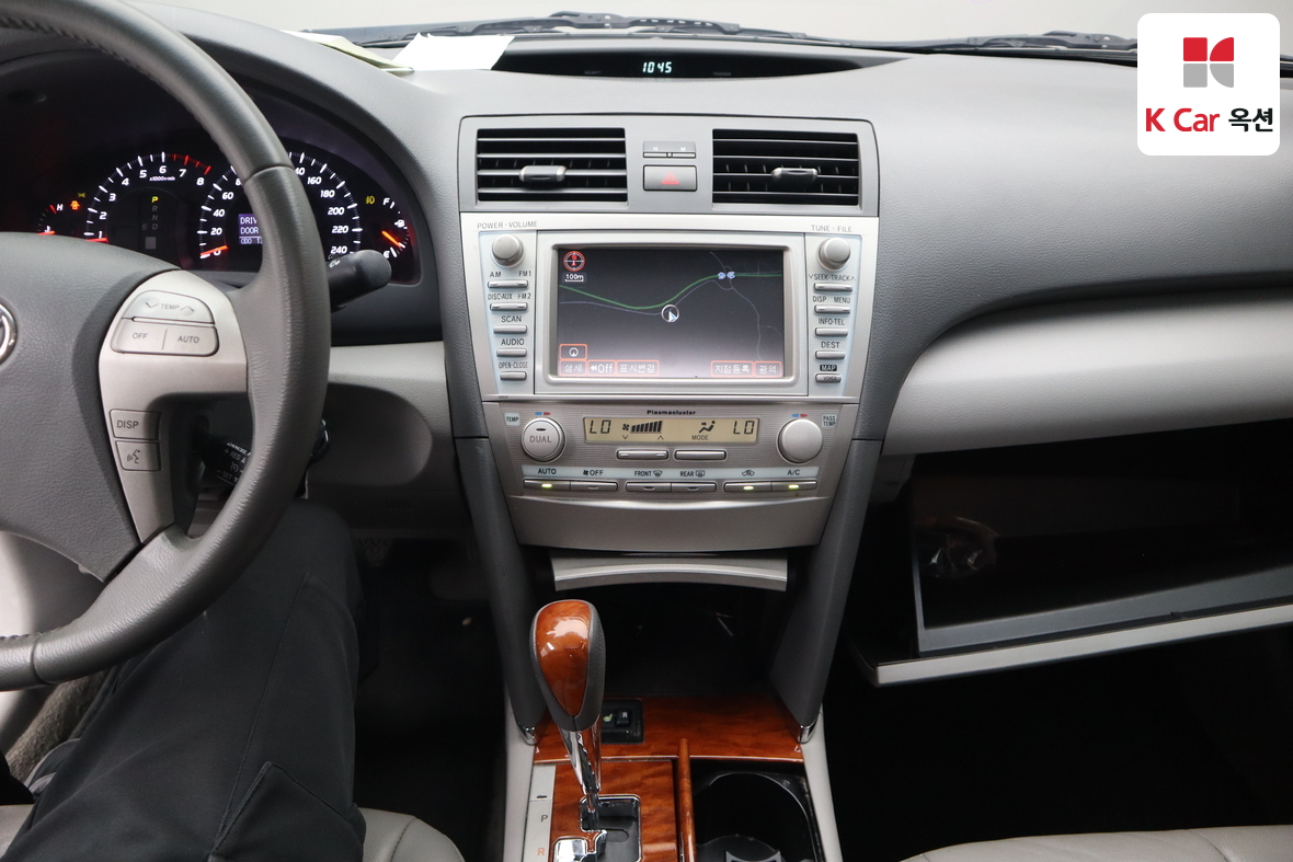 Toyota Camry 2011 - Image 6