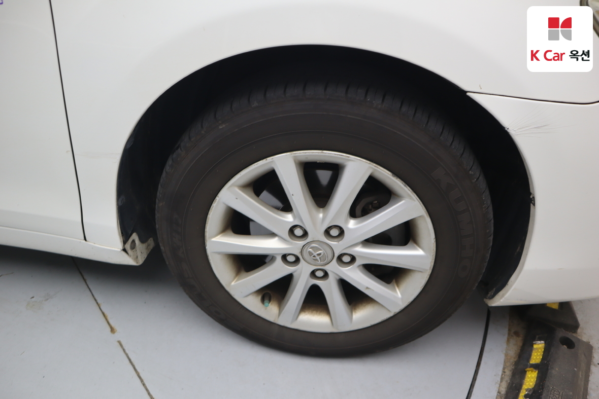 Toyota Camry 2011 - Image 48