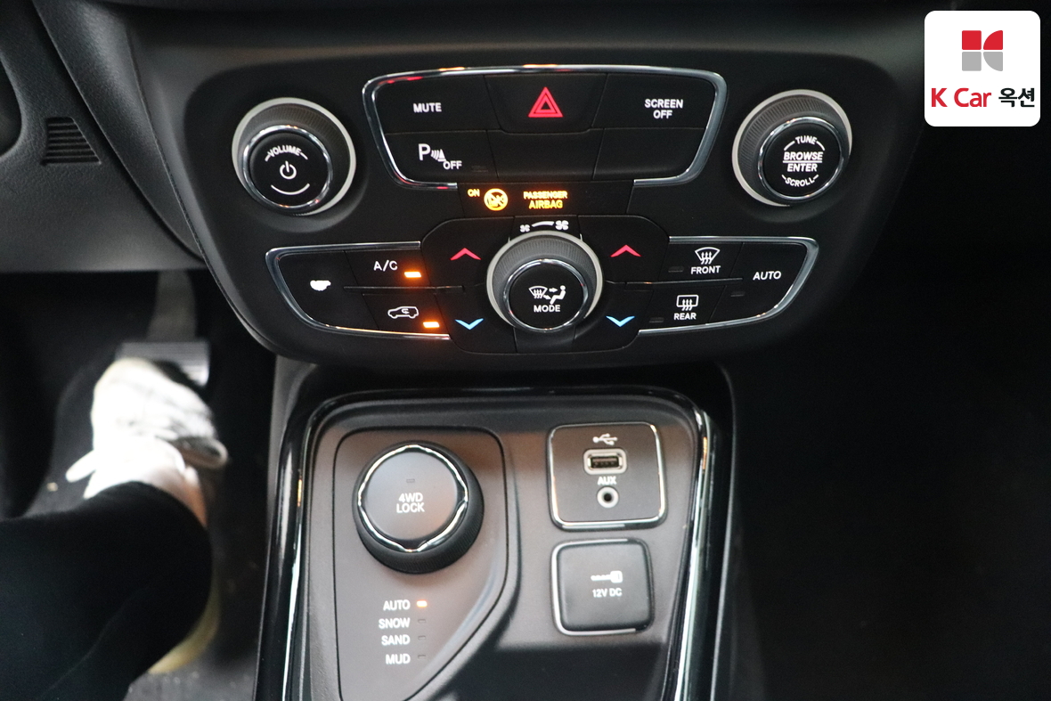 JEEP 컴패스 - 15