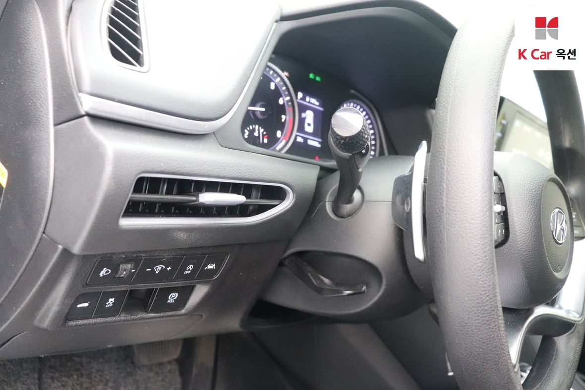 Hyundai Sonata 2020 - Image 9