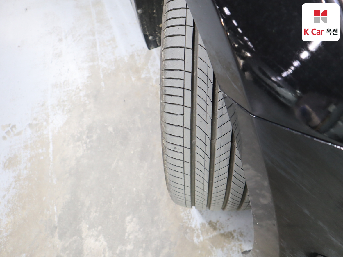 هيونداي أزيرا 2015 - صورة 30