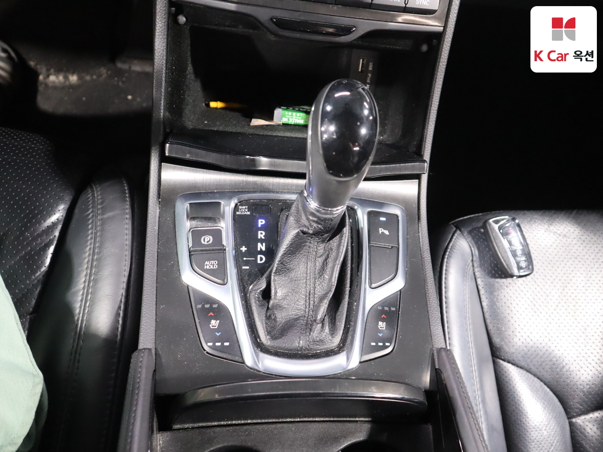 هيونداي أزيرا 2015 - صورة 16