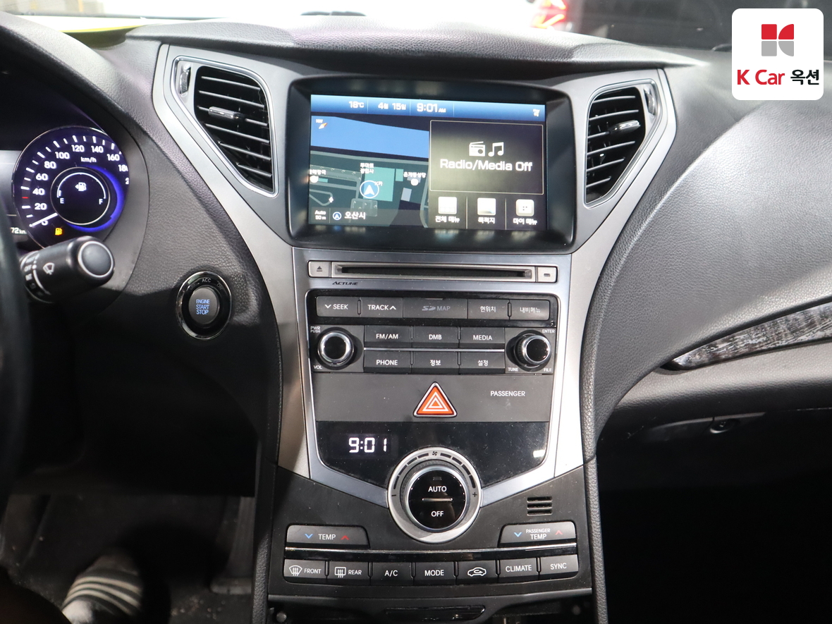 هيونداي أزيرا 2015 - صورة 6