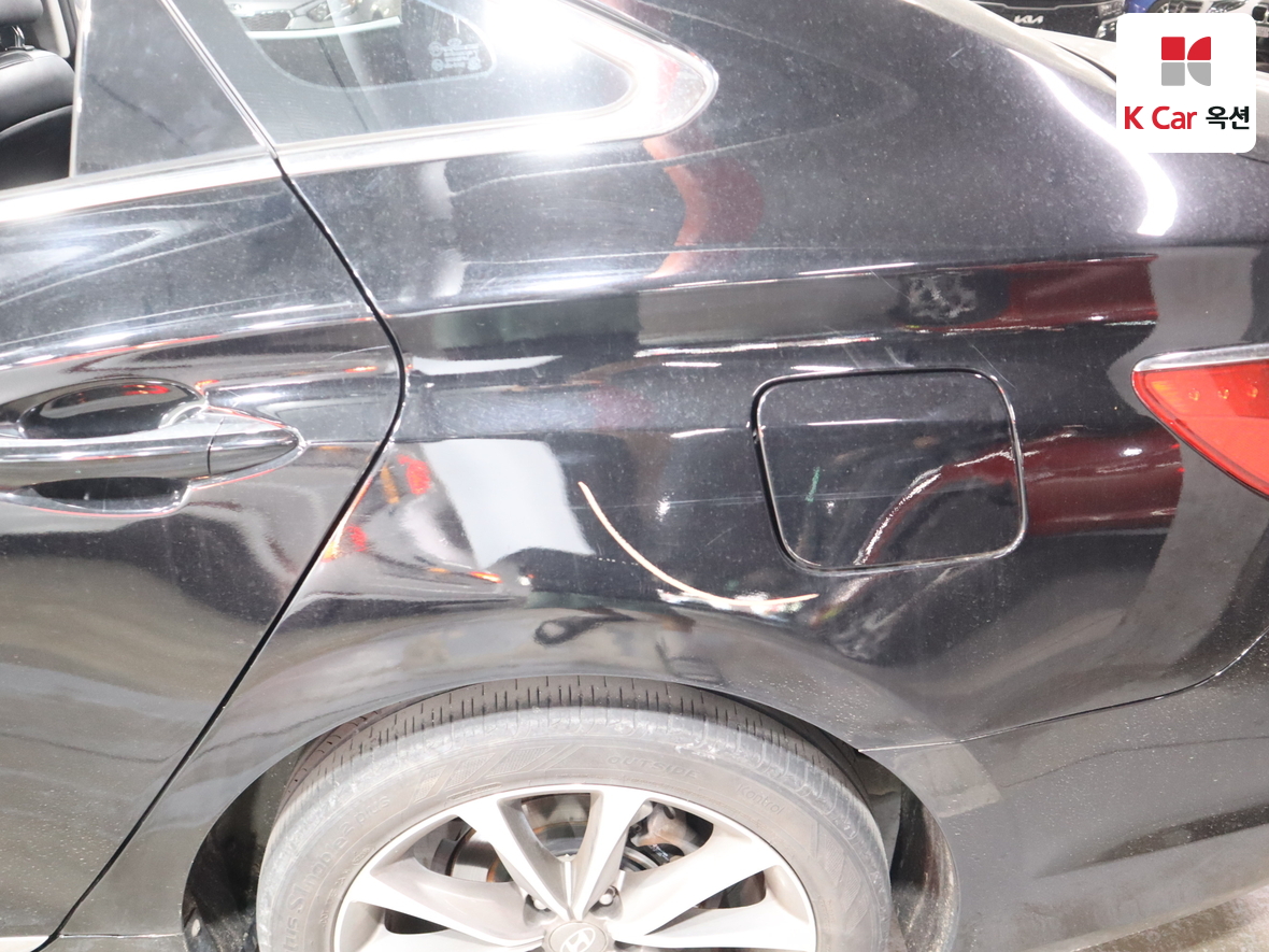 هيونداي أزيرا 2015 - صورة 36