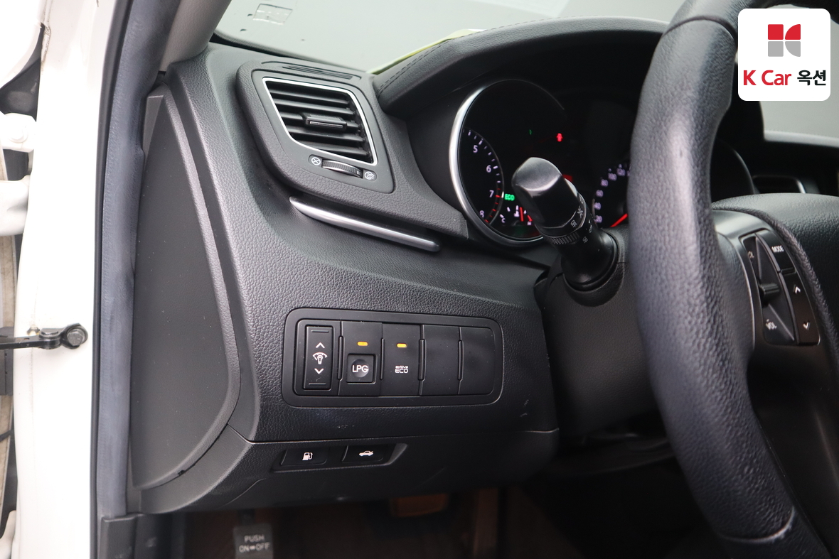 기아자동차 K7 2012 - 이미지 9