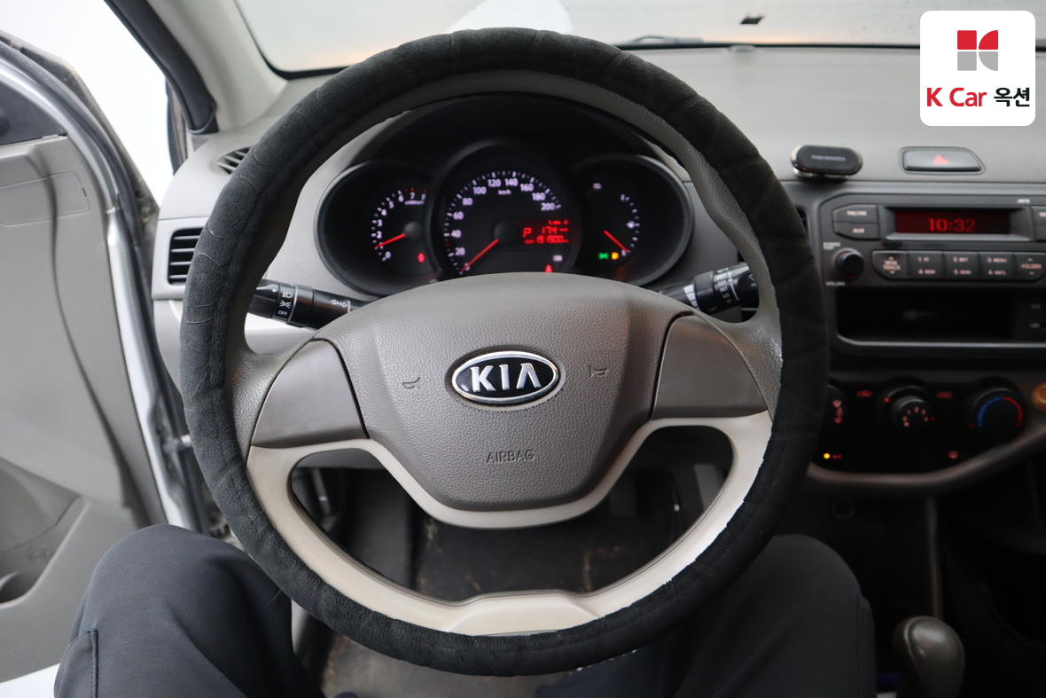 Kia Morning 2012 - Image 10