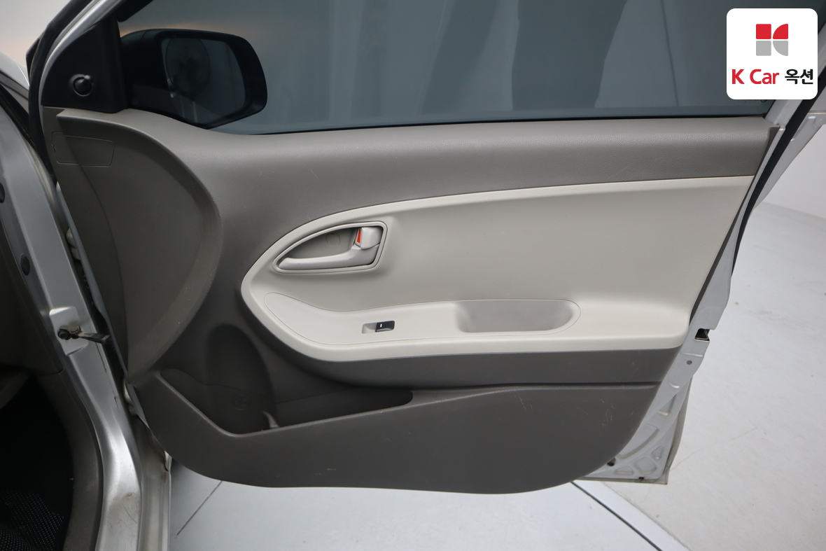 Kia Morning 2012 - Image 29