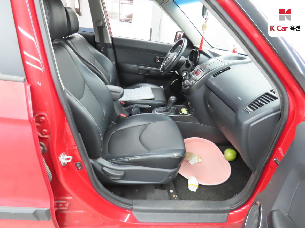 كيا سول 2010 - صورة 29