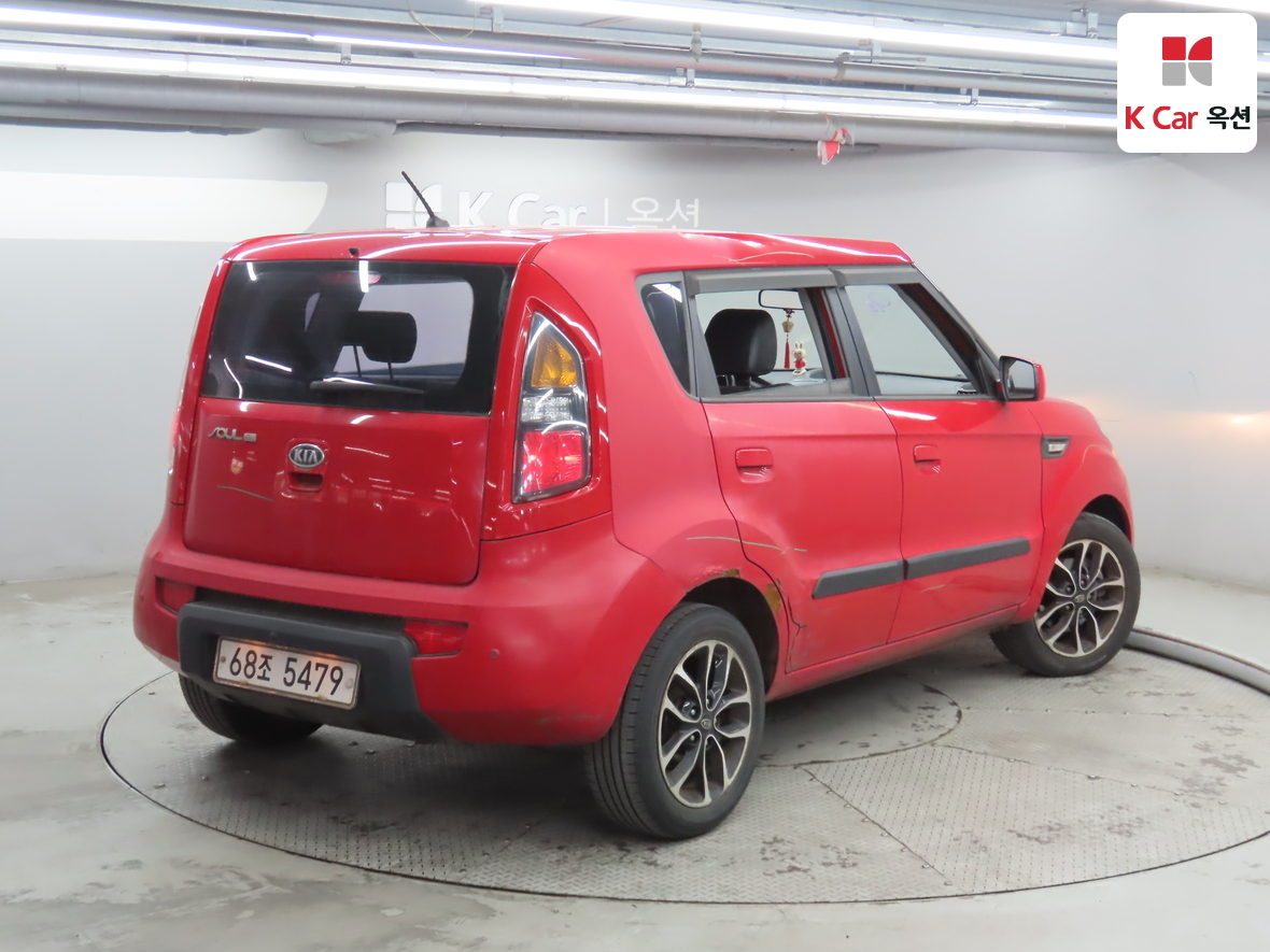 كيا سول 2010 - صورة 2