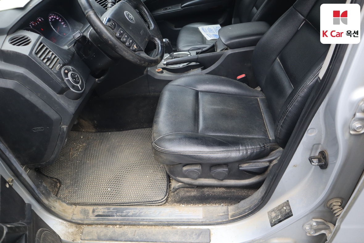 KG Mobility Korando Sports 2012 - Image 18