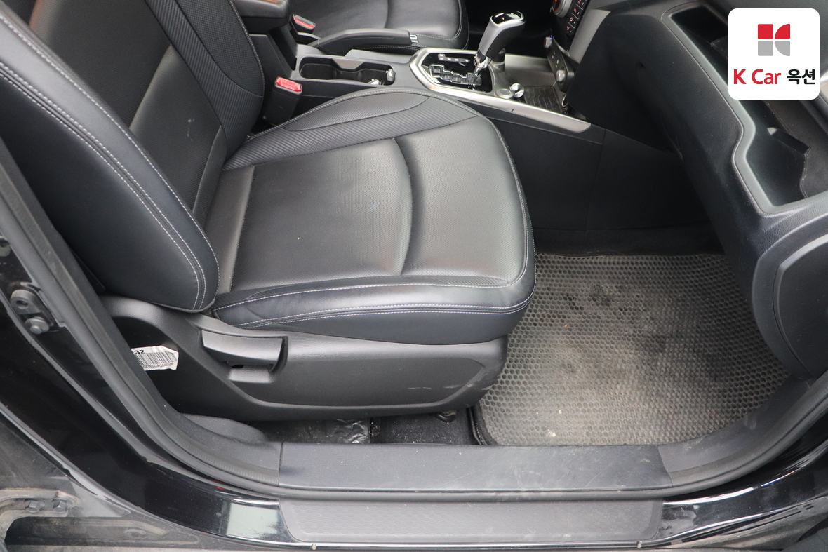 سانج يونج تيفولي 2016 - صورة 28