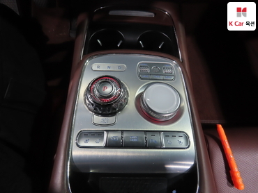 2022 - genesis g90