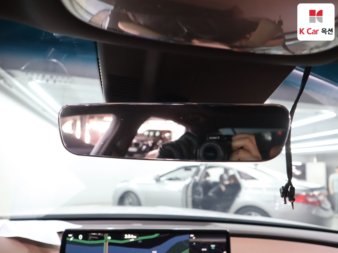 Genesis G80 - 13