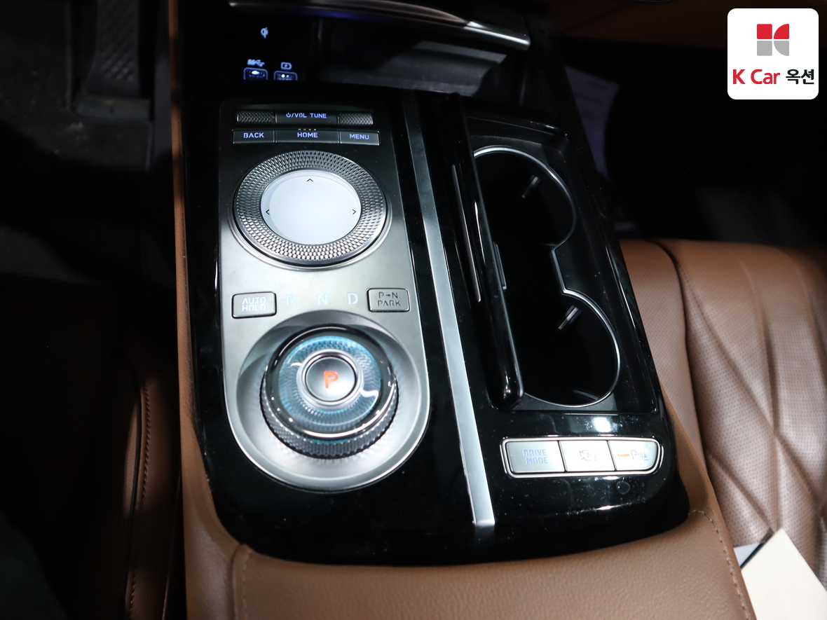 Genesis G80 - 16