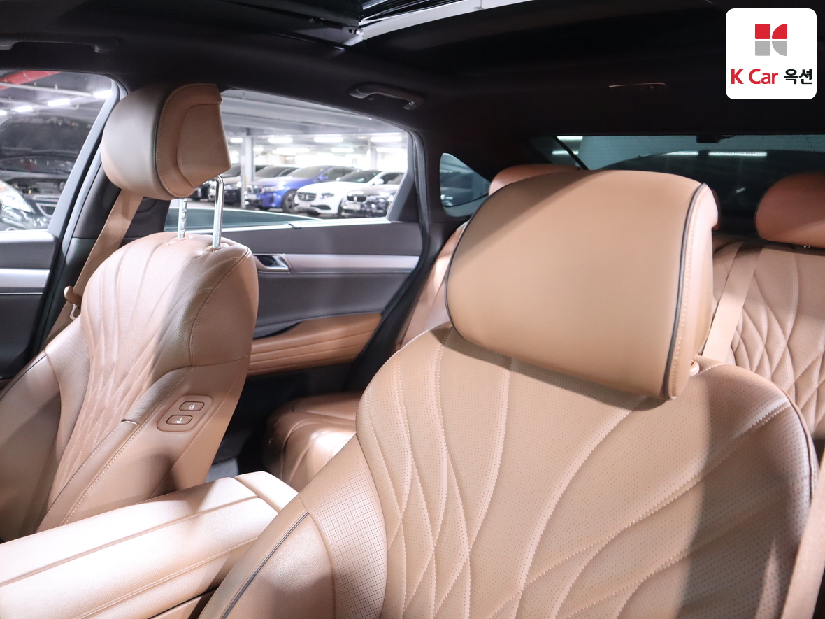 Genesis G80 - 19