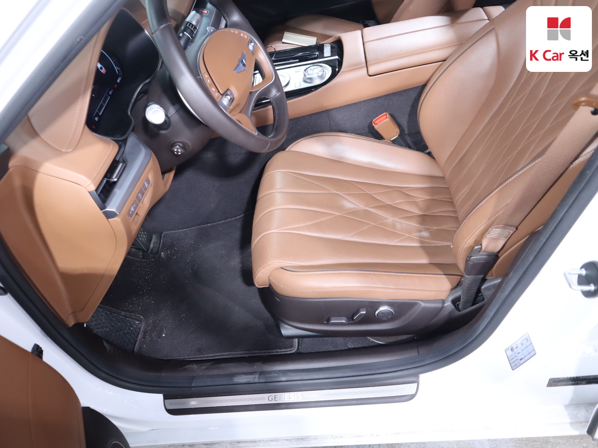 Genesis G80 - 18