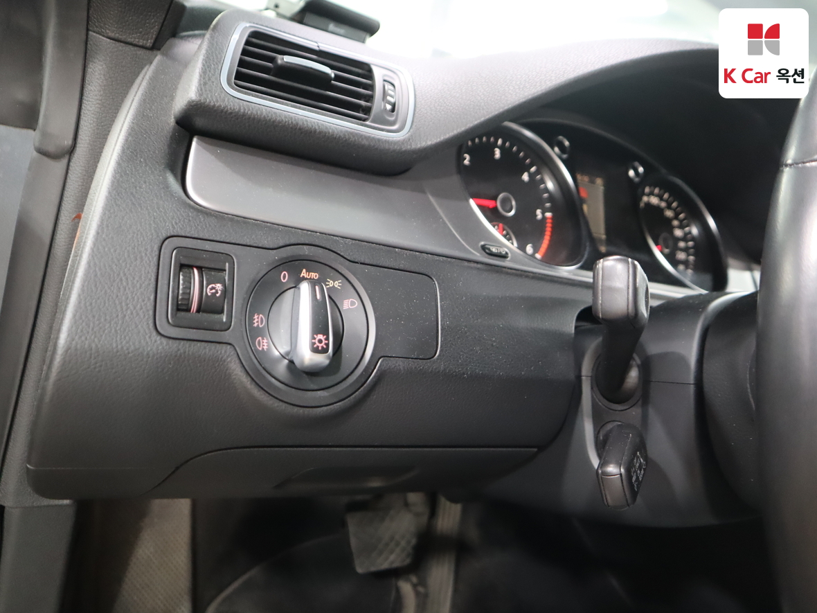 VOLKSWAGEN 씨씨 2013 - 이미지 9