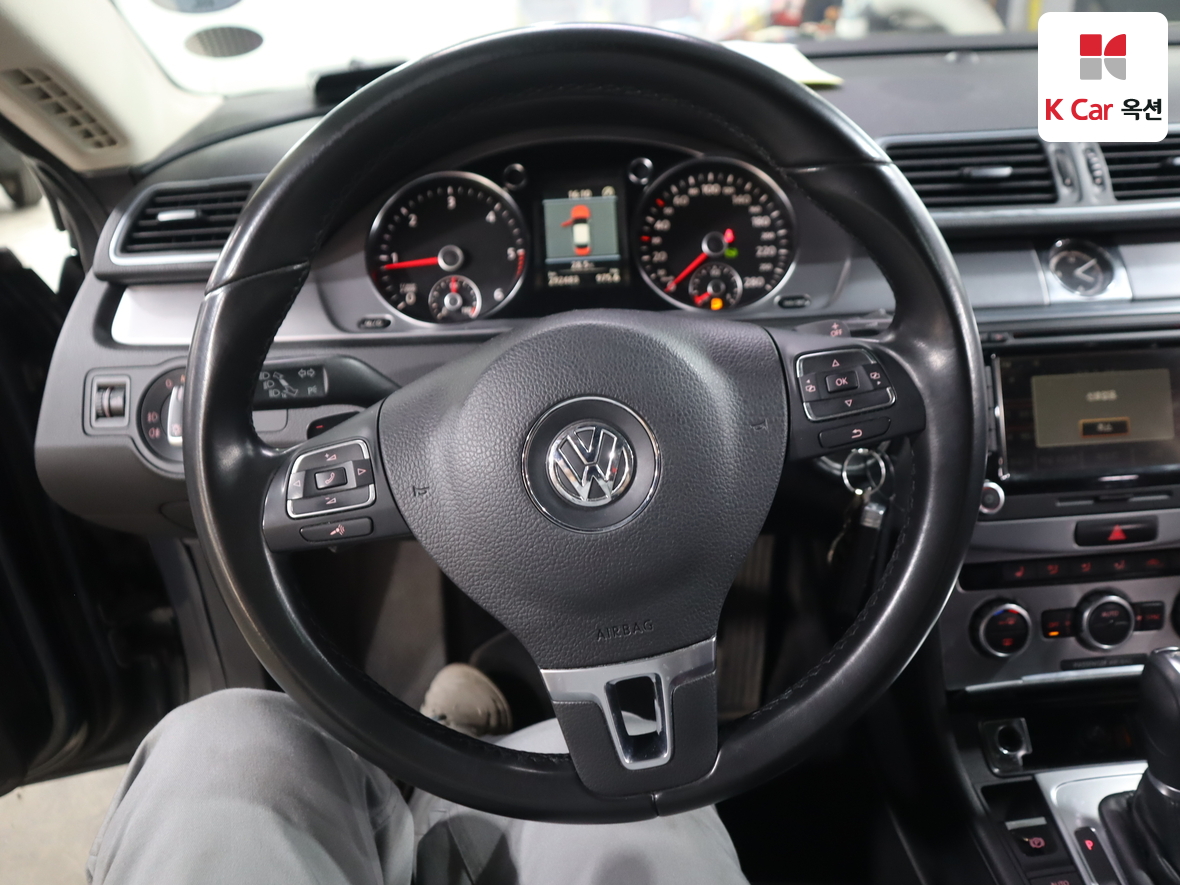 VOLKSWAGEN 씨씨 2013 - 이미지 10