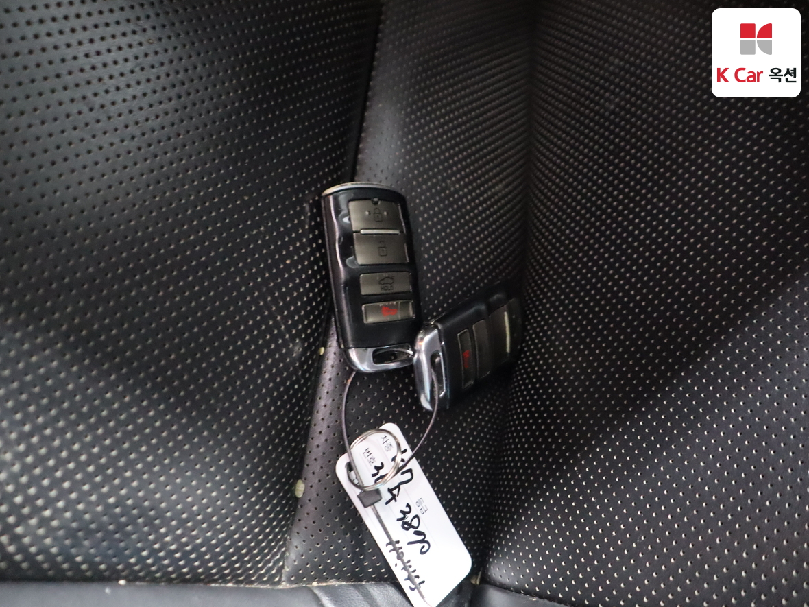 كيا K7 2013 - صورة 17