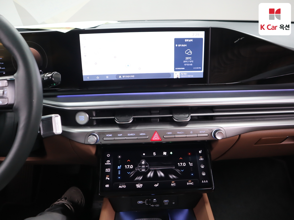 Hyundai AZERA 2023 - Image 6