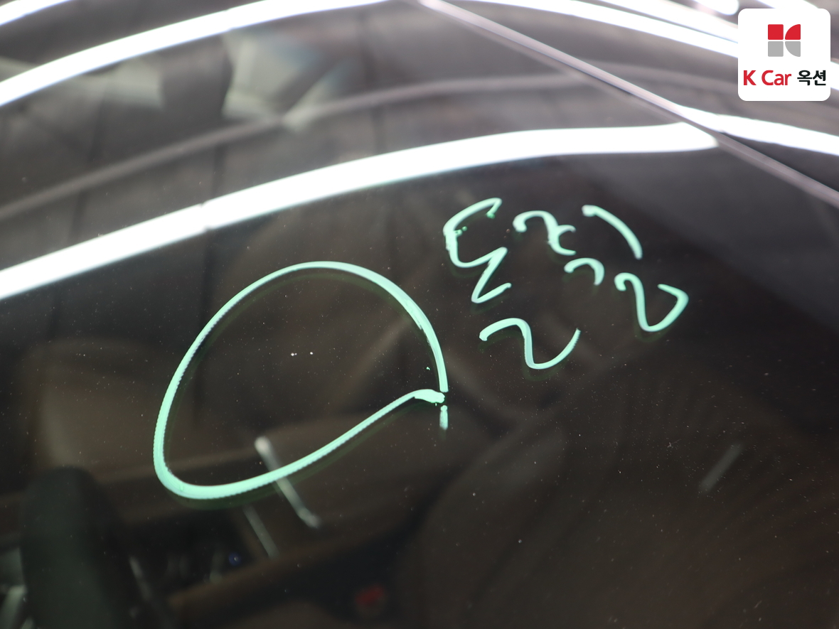 Hyundai AZERA 2023 - Image 35