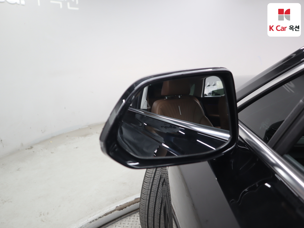 Hyundai AZERA 2023 - Image 21