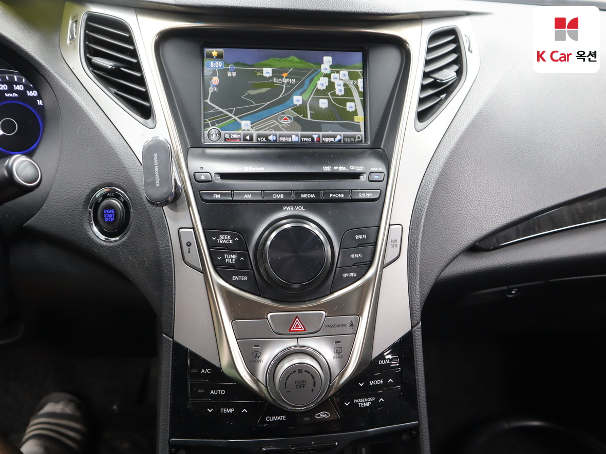 هيونداي أزيرا 2011 - صورة 6