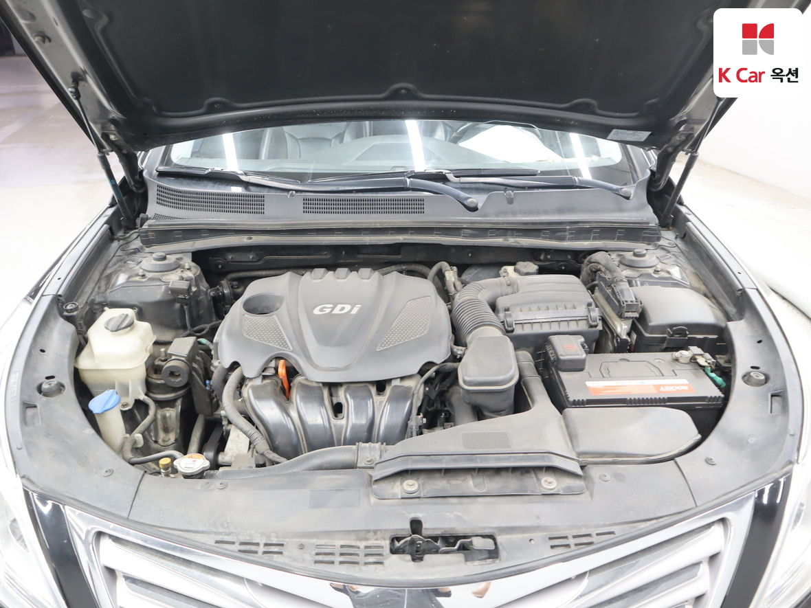 هيونداي أزيرا 2011 - صورة 32