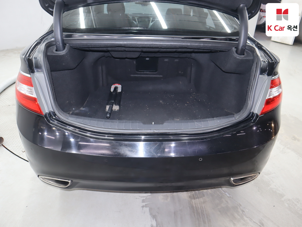 هيونداي أزيرا 2011 - صورة 25