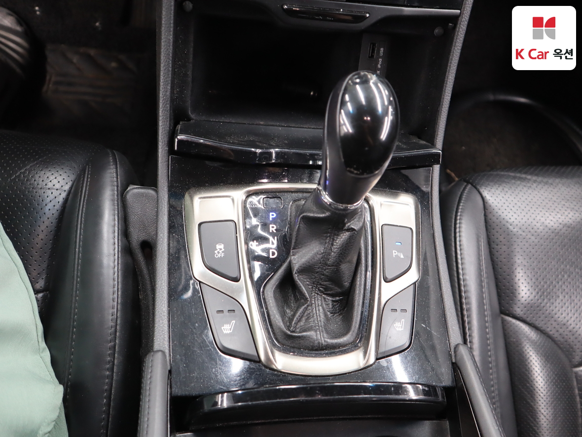 هيونداي أزيرا 2011 - صورة 16