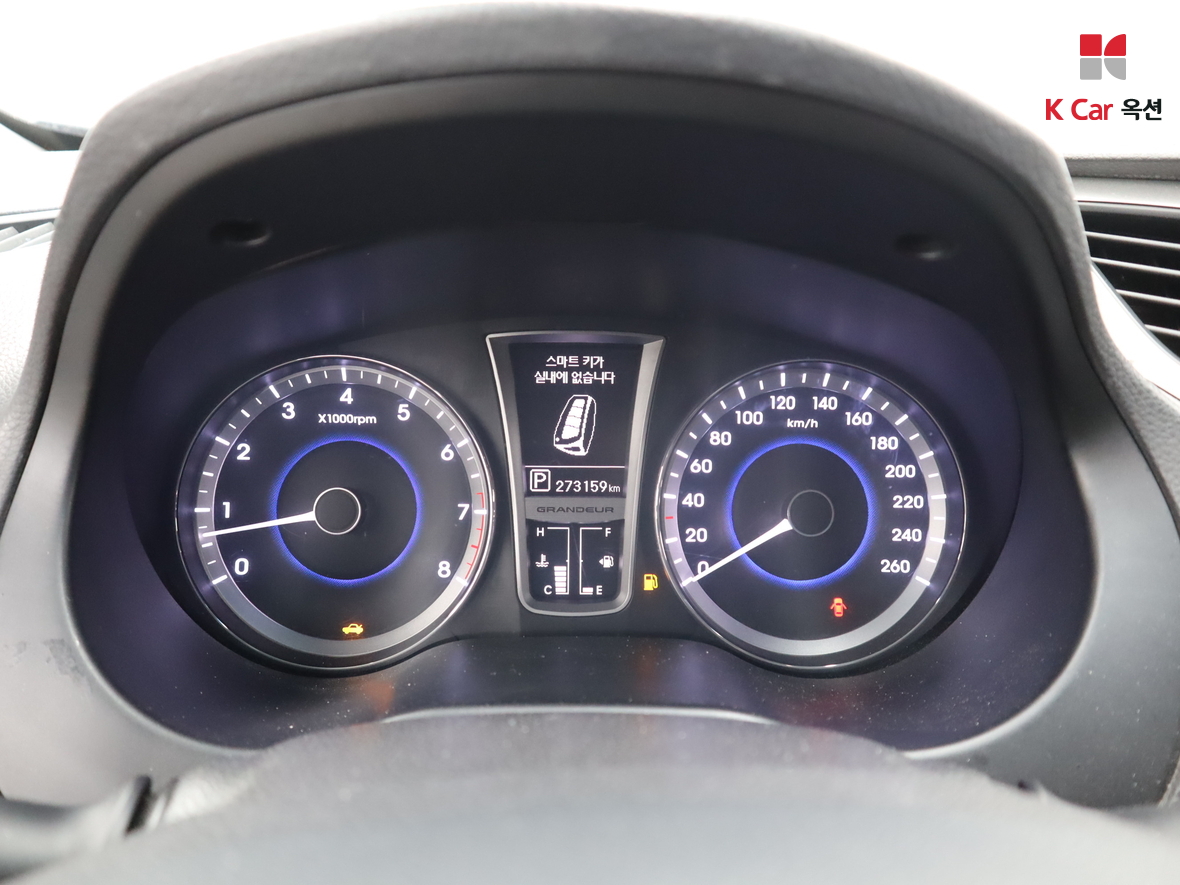 هيونداي أزيرا 2011 - صورة 5