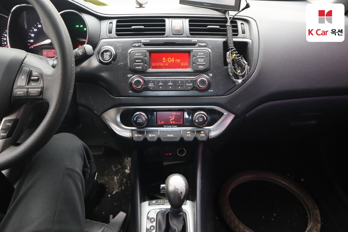 Kia Pride 2013 - Image 6