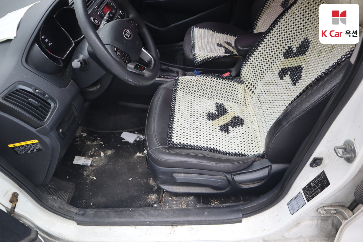 Kia Pride 2013 - Image 20