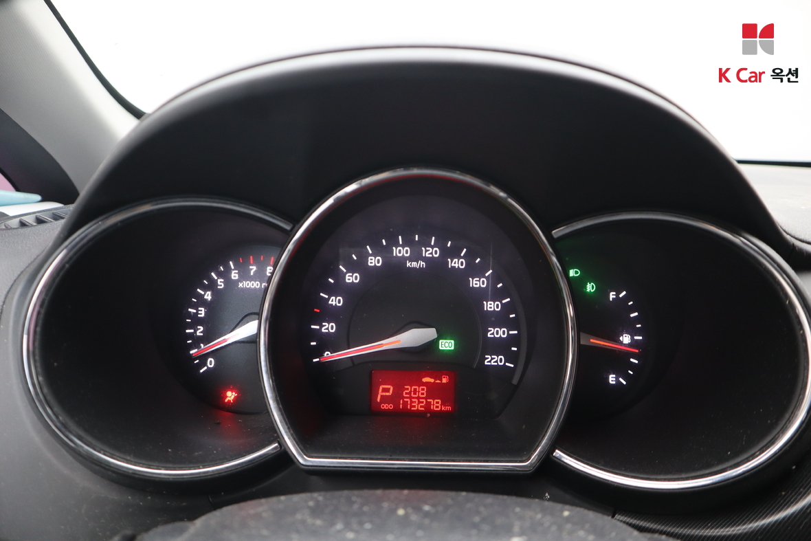 Kia Pride 2013 - Image 5