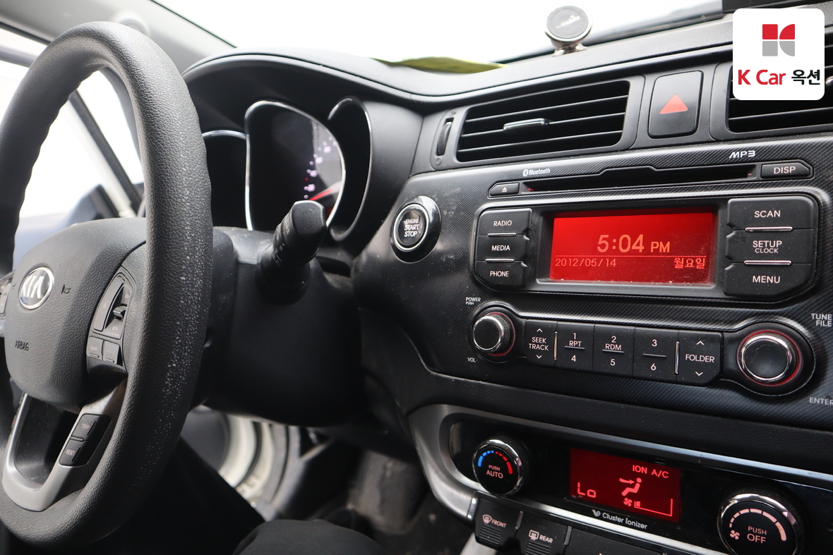 Kia Pride 2013 - Image 11