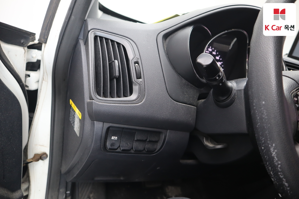 Kia Pride 2013 - Image 9