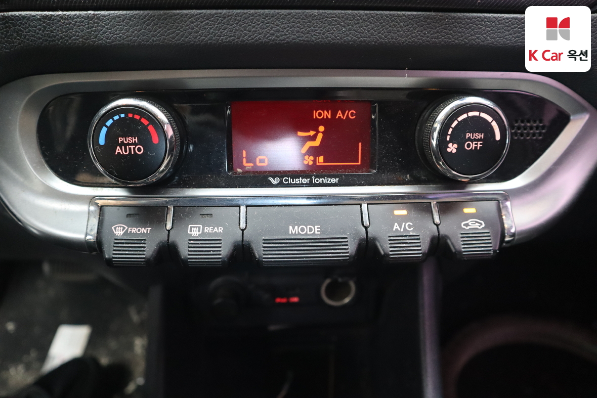 Kia Pride 2013 - Image 14