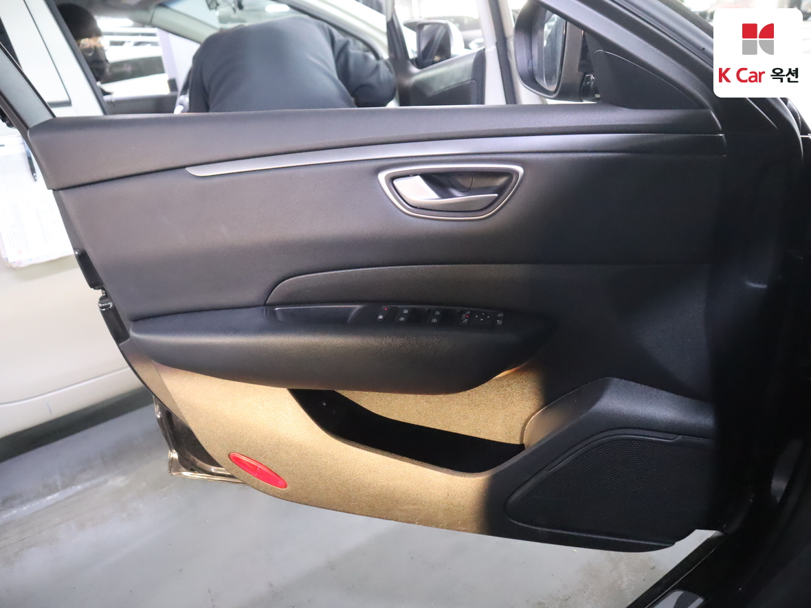 رينو سامسونج SM6 2017 - صورة 8