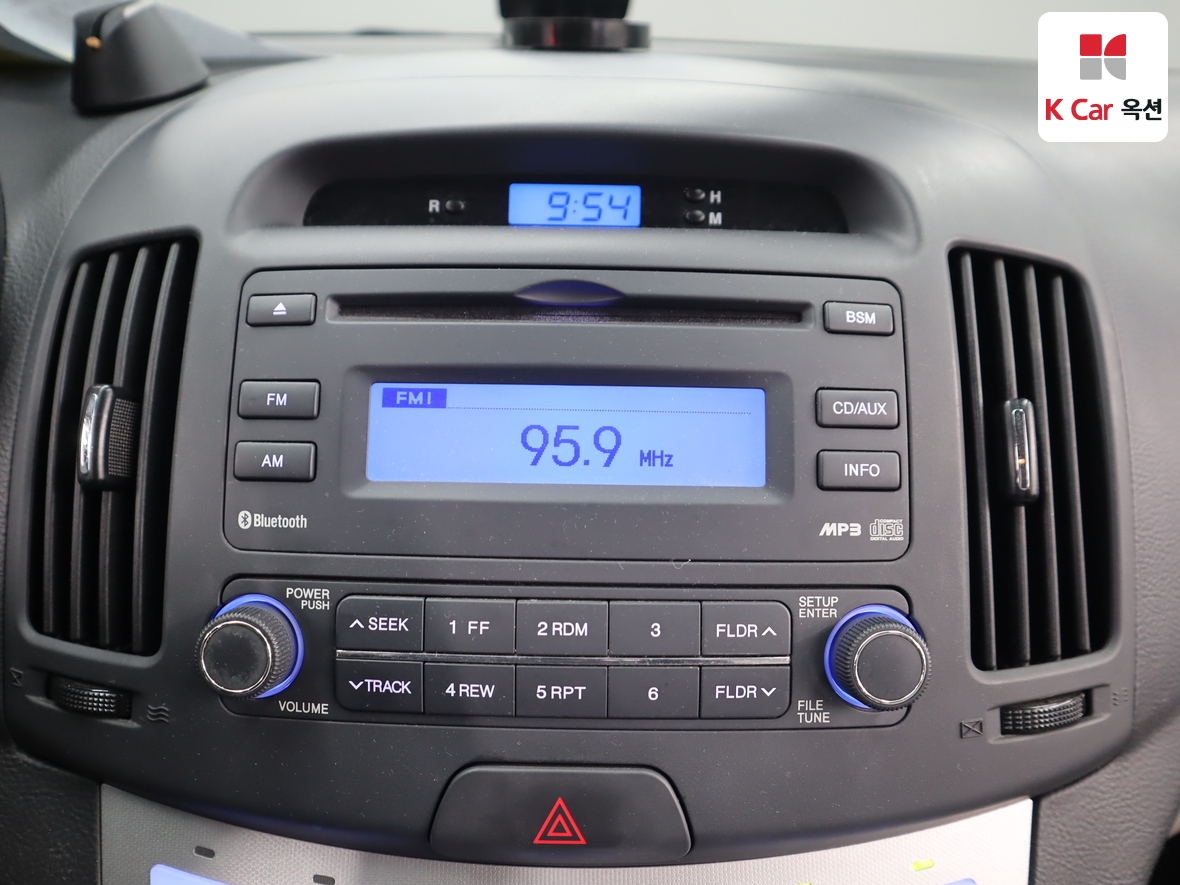 هيونداي إلانترا 2009 - صورة 14