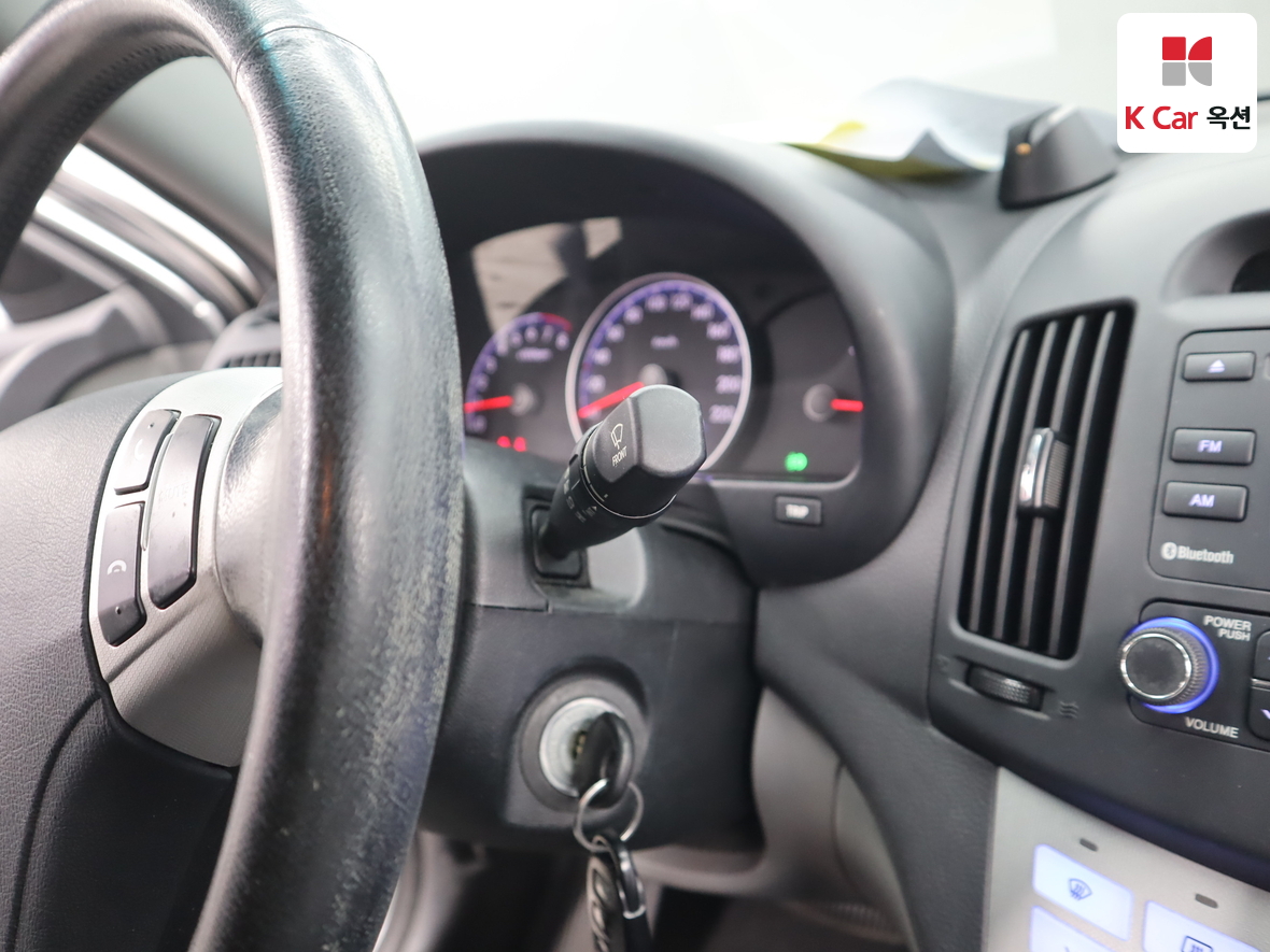 هيونداي إلانترا 2009 - صورة 11