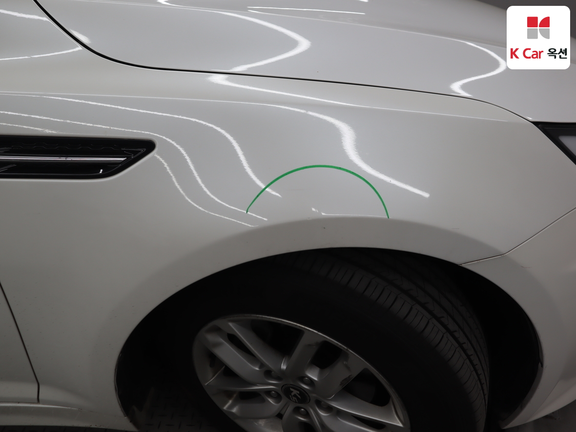 Kia K5 2011 - Image 39