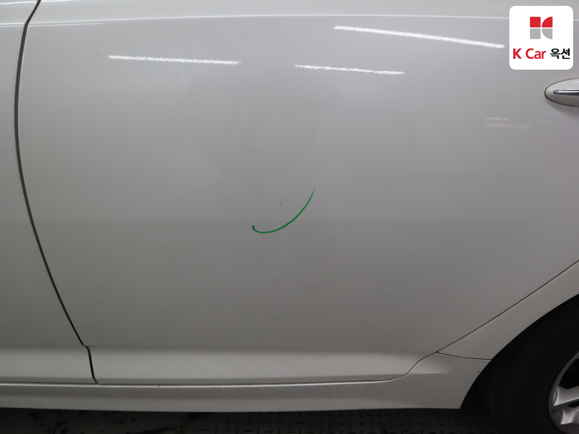 Kia K5 2011 - Image 43