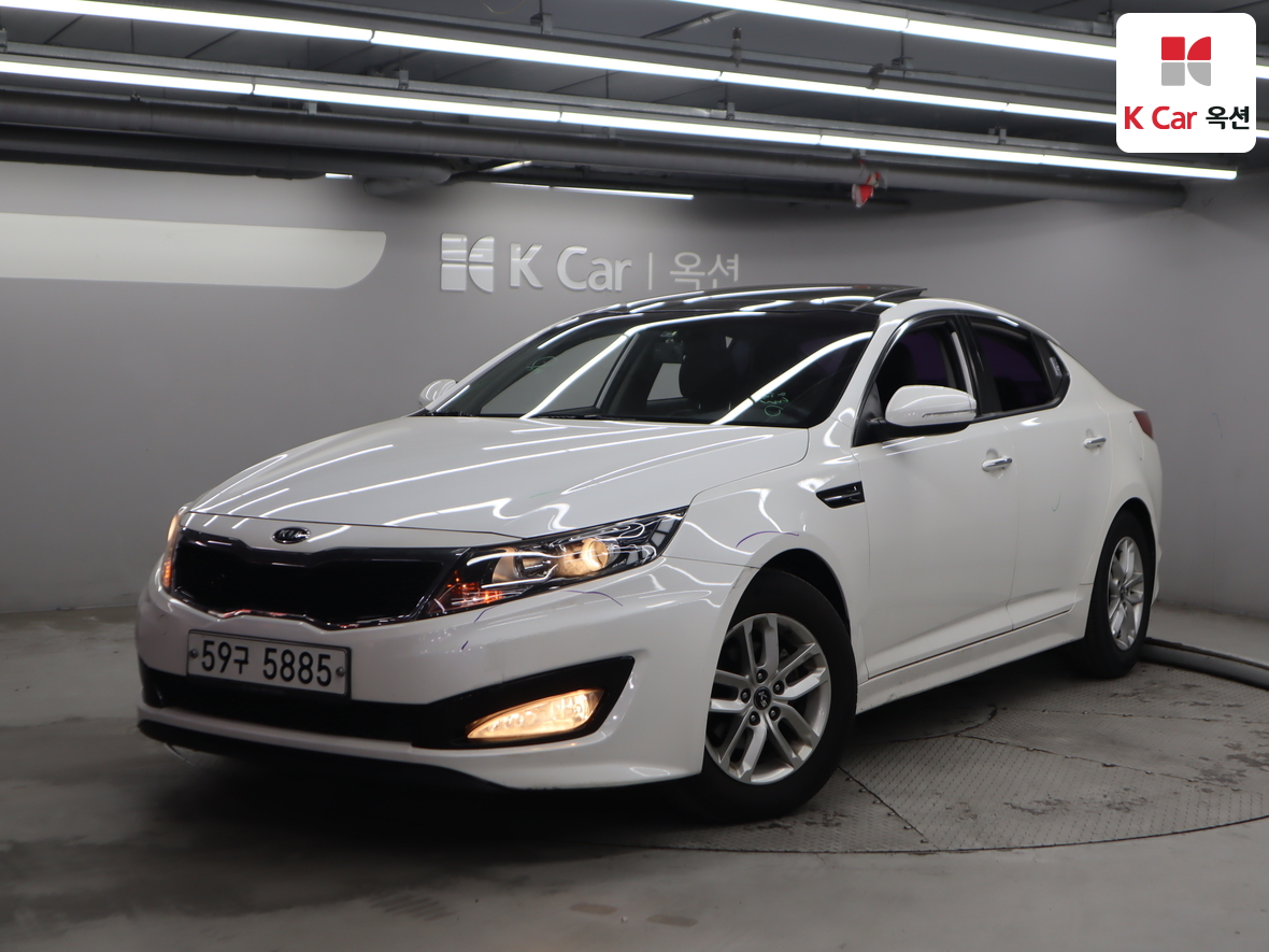 Kia K5 2011 - Image 1